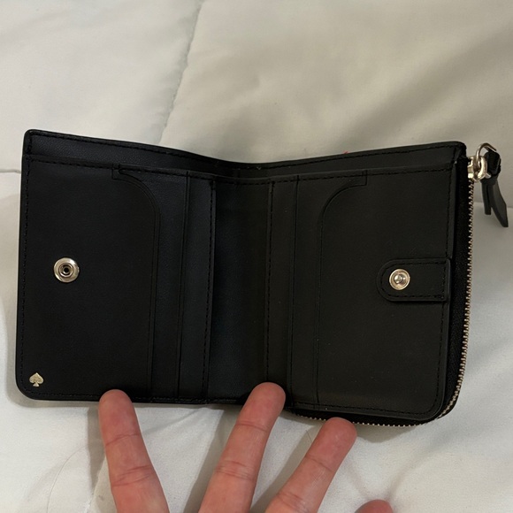 Kate Spade Black Leather Zip Wallet - Picture 2 of 2